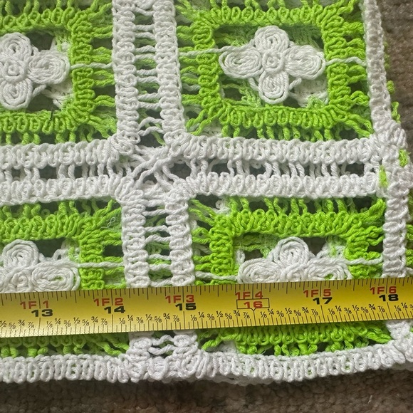 Julia by Love J Crochet Tank Crop Top Green & White - Picture 6 of 12